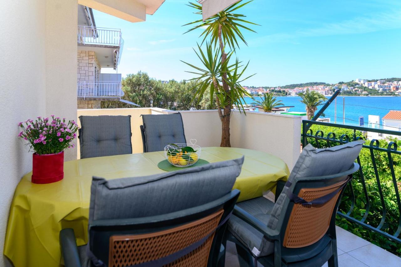 Apartments Vice Trogir Extérieur photo