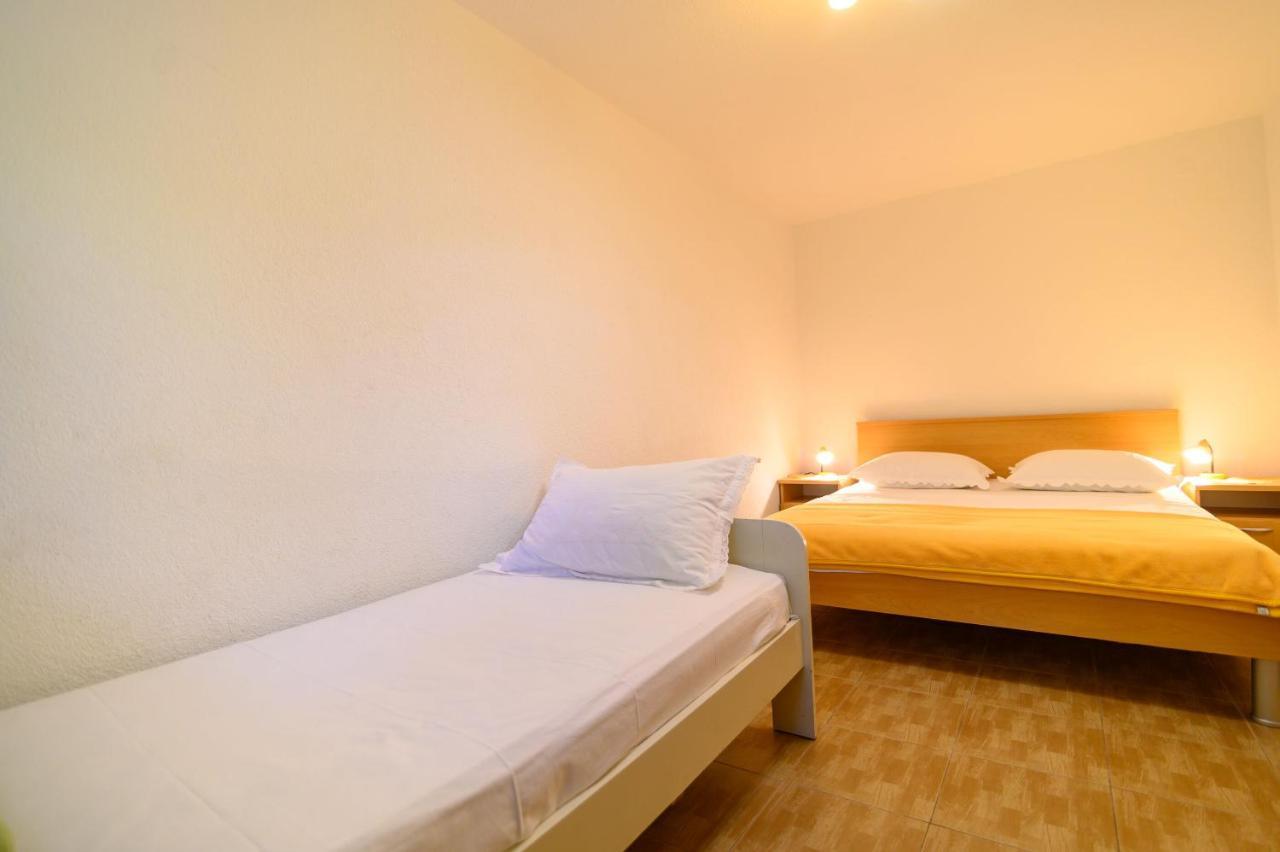 Apartments Vice Trogir Extérieur photo