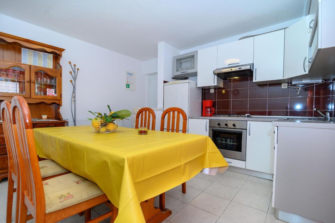 Apartments Vice Trogir Extérieur photo
